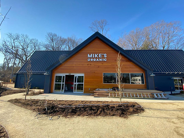 Mike Organics is opening their new location in greenwich on April 29, 2023